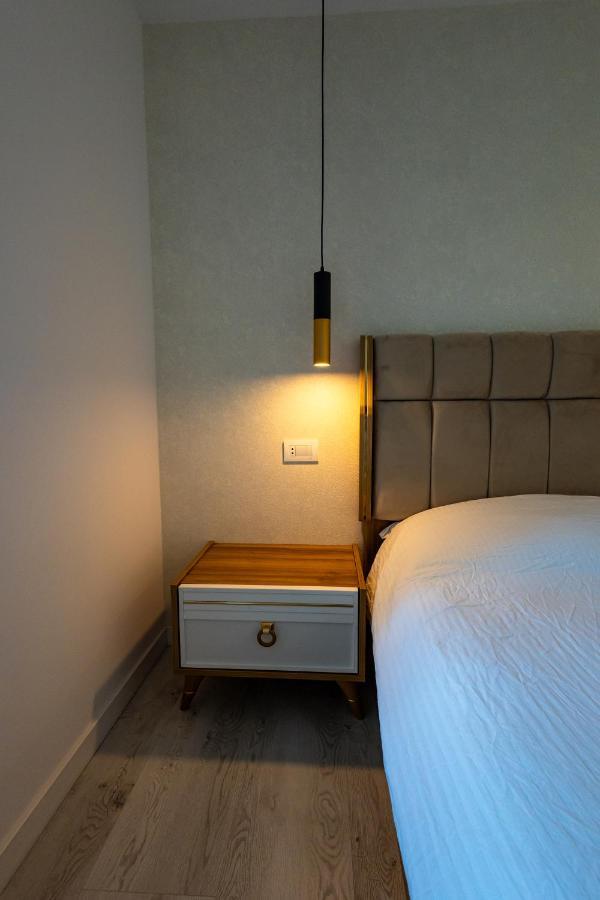 Modern Premium Apartment 1 Τιργκόβιστε Εξωτερικό φωτογραφία