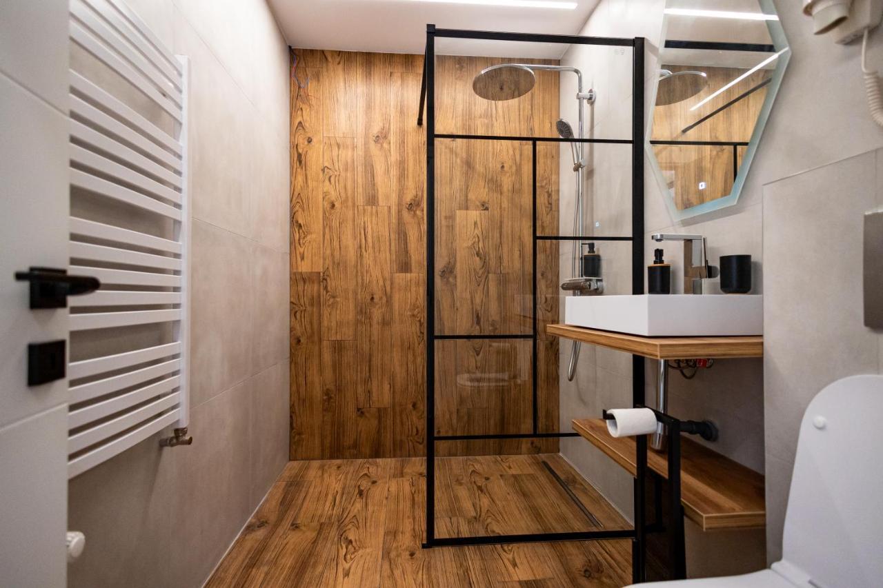 Modern Premium Apartment 1 Τιργκόβιστε Εξωτερικό φωτογραφία