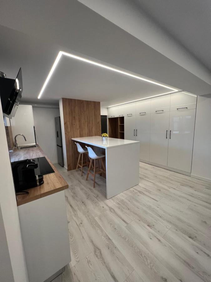 Modern Premium Apartment 1 Τιργκόβιστε Εξωτερικό φωτογραφία
