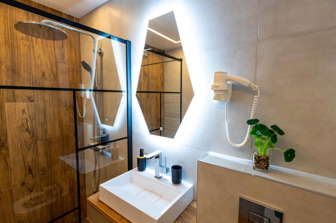 Modern Premium Apartment 1 Τιργκόβιστε Εξωτερικό φωτογραφία