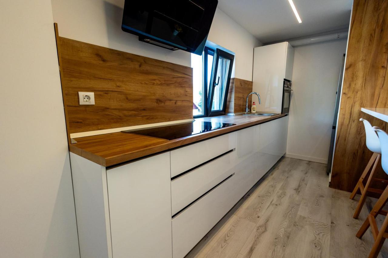 Modern Premium Apartment 1 Τιργκόβιστε Εξωτερικό φωτογραφία