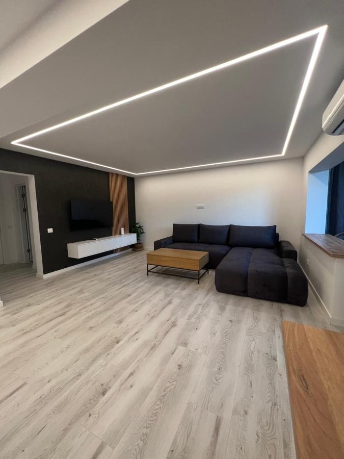 Modern Premium Apartment 1 Τιργκόβιστε Εξωτερικό φωτογραφία